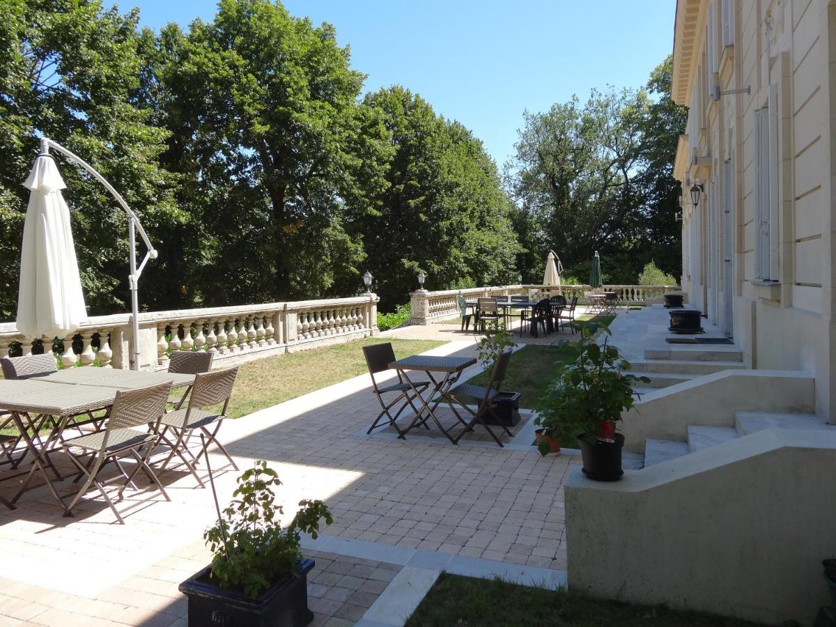 Chateau De Laroche Bed & Breakfast Vianne Eksteriør bilde