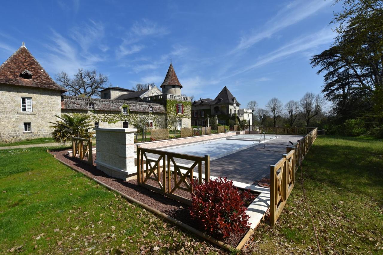 Chateau De Laroche Bed & Breakfast Vianne Eksteriør bilde